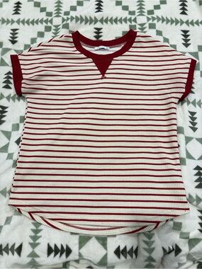 Staccato Striped Short Sleeve Top